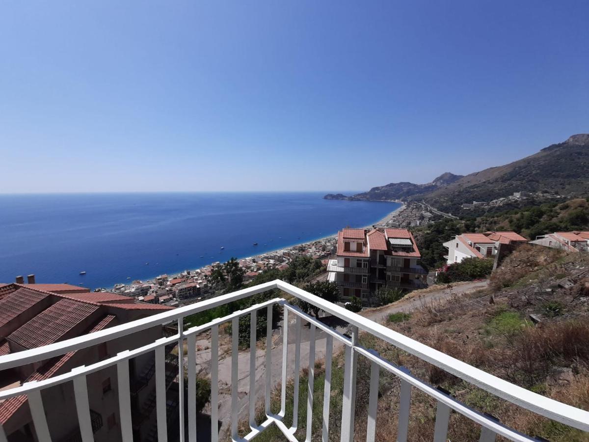 Nuova Casa Giulia Διαμέρισμα Letojanni Εξωτερικό φωτογραφία