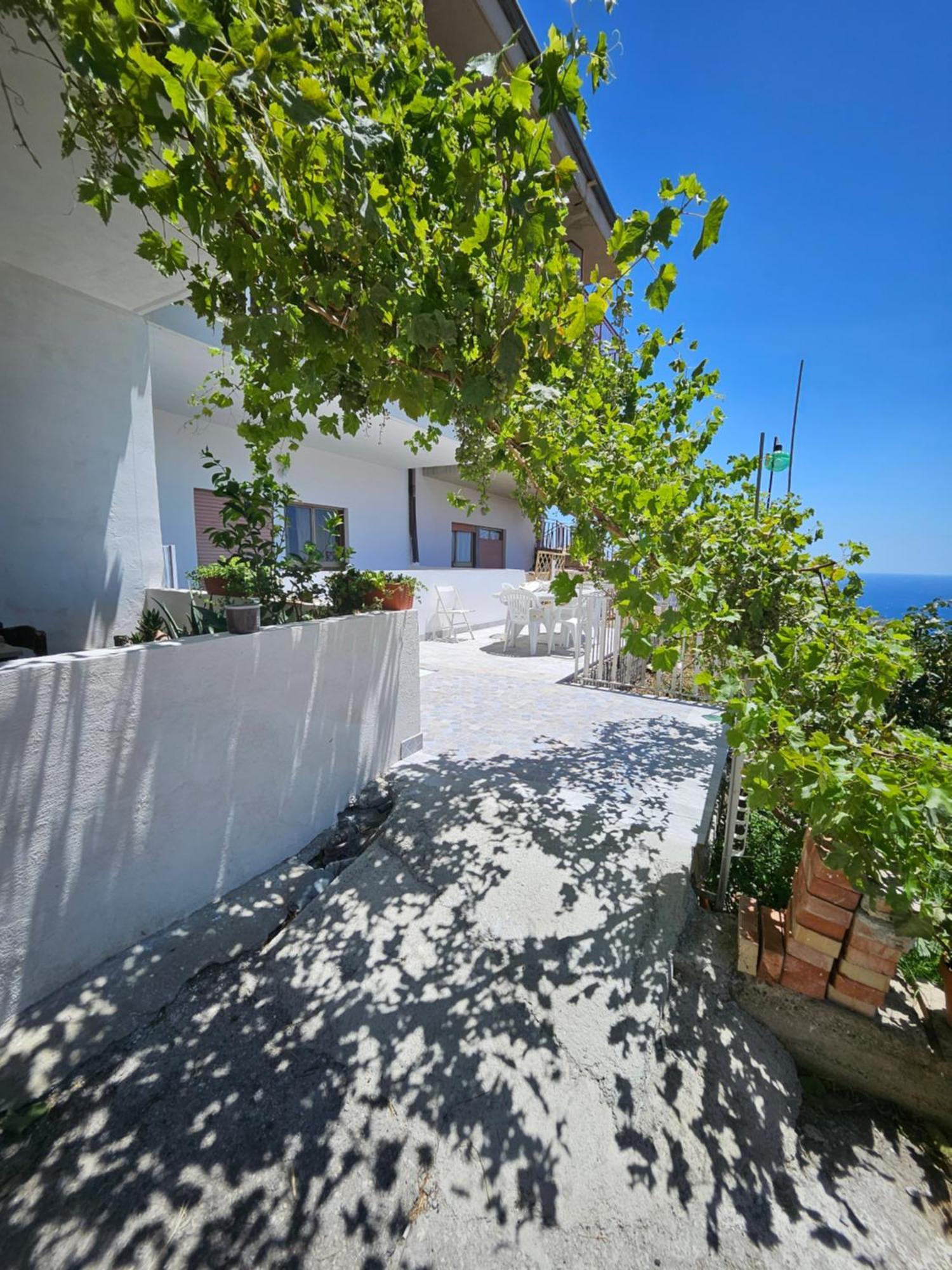 Nuova Casa Giulia Διαμέρισμα Letojanni Εξωτερικό φωτογραφία